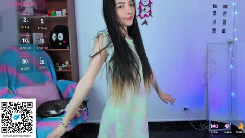 MOON  online show from 24, 1, 2025