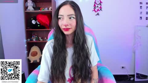 MOON  online show from 31, 1, 2025