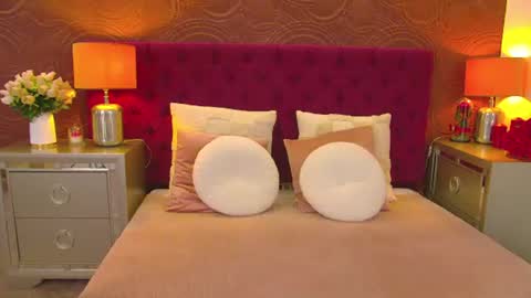 moonligt_iris online show from 18, 6, 2026