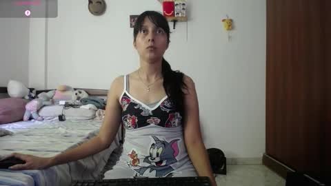 Snapshot of moonlunita chatting on 9, 2, 2026 moonlunita online show from 9, 2, 2026