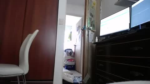 Snapshot of moonlunita chatting on 4, 3, 2026 moonlunita online show from 4, 3, 2026