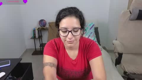 Moon Woman online show from 13, 6, 2026