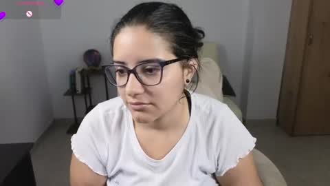 Moon Woman online show from 25, 7, 2026