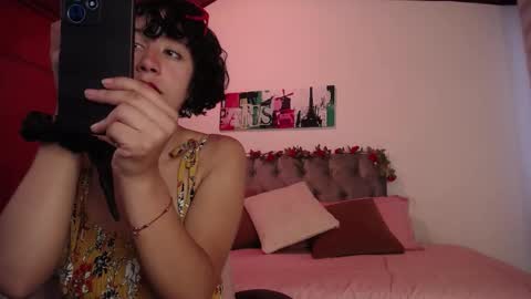 Snapshot of moony_14 chatting on 19, 2, 2025 Michelle online show from 19, 2, 2025