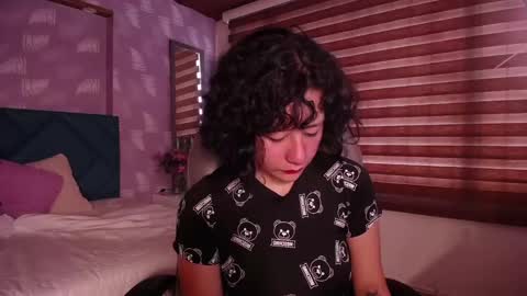 Snapshot of moony_14 chatting on 20, 2, 2025 Michelle online show from 20, 2, 2025