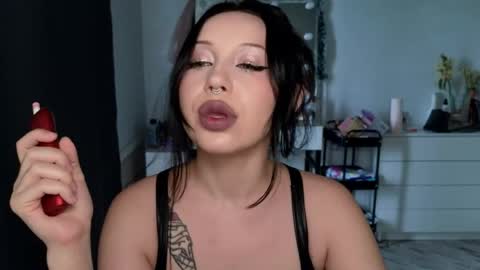 Morana follow my boosty  online show from 7, 6, 2026