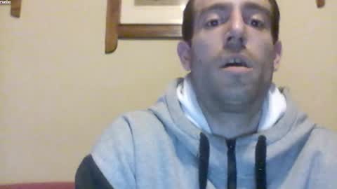 Snapshot of morenikoo26 chatting on 9, 5, 2026 morenikoo26 online show from 9, 5, 2026