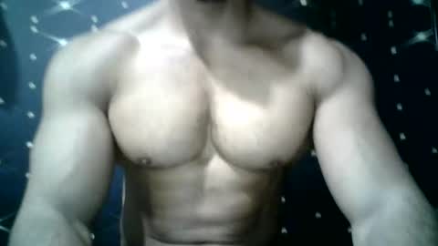 moreno1muscular online show from 3, 3, 2025