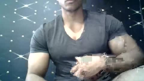 moreno1muscular online show from 10, 3, 2025
