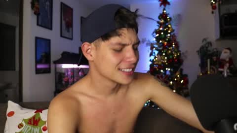   online show from 4, 12, 2024