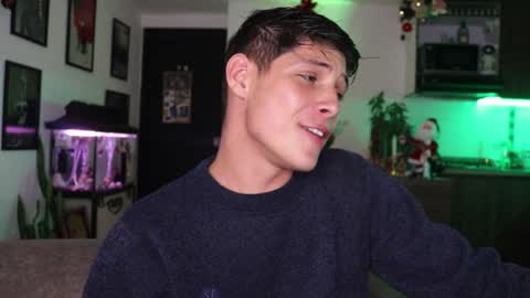   online show from 8, 1, 2025