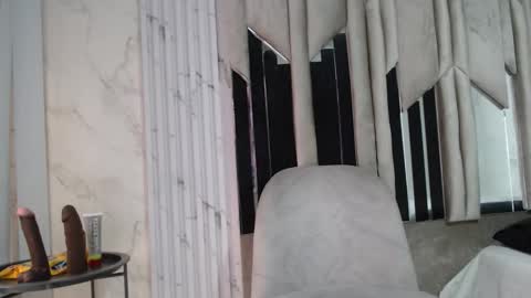 MORGAN AND MEGAN online show from 28, 11, 2025