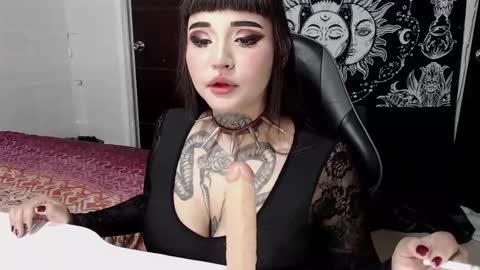 Morgan Moon online show from 10, 11, 2025