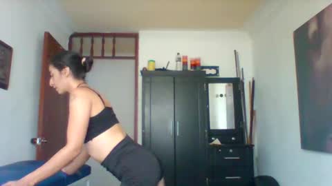 Snapshot of moritha2397 chatting on 14, 1, 2026 moritha2397 online show from 14, 1, 2026