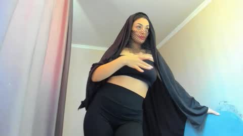 Snapshot of moroccan_diamond_ chatting on 21, 3, 2026 Medina online show from 21, 3, 2026