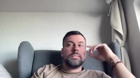 Snapshot of morty87geil chatting on 12, 3, 2026 morty87geil online show from 12, 3, 2026