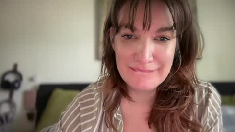 Snapshot of mossy_mommy chatting on 22, 7, 2026 Mossy Mommy online show from 22, 7, 2026