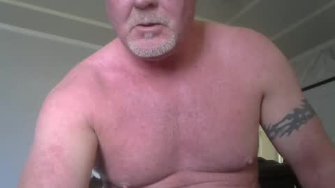 Snapshot of motorguy08 chatting on 19, 2, 2025 motorguy08 online show from 19, 2, 2025