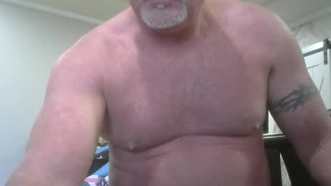 Snapshot of motorguy08 chatting on 5, 3, 2025 motorguy08 online show from 5, 3, 2025