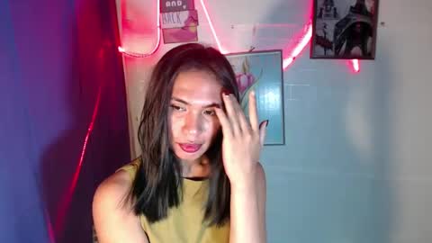 mouiline_rouge69 online show from 13, 2, 2025