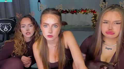 Snapshot of mousemother chatting on 18, 12, 2025 Carolina online show from 18, 12, 2025