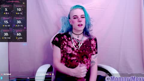 Moxy online show from 11, 1, 2025