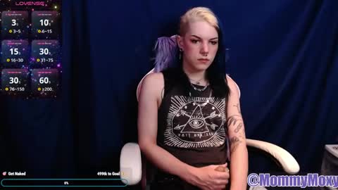 Moxy online show from 1, 5, 2026