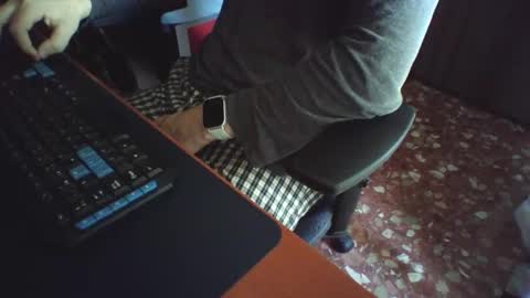 mr0699hotboy online show from 4, 11, 2025