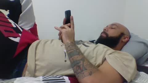 Mr8 online show from 16, 1, 2025