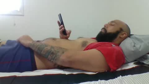 Mr8 online show from 31, 1, 2025