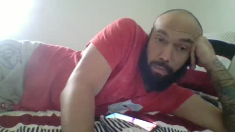 Mr8 online show from 1, 2, 2025