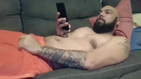 Mr8 online show from 20, 2, 2025