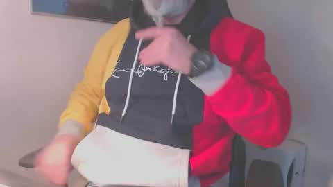 mr_boombastic2021 online show from 2, 1, 2025