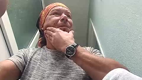 Snapshot of mr_i_ chatting on 12, 9, 2025 mr_i_ online show from 12, 9, 2025