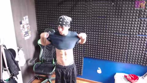 Snapshot of mr_lollipop77 chatting on 20, 2, 2026 Call me Angel please online show from 20, 2, 2026