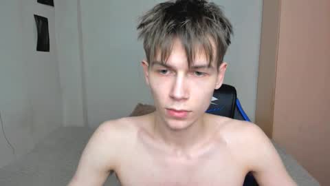 Snapshot of mr_makentoshi chatting on 23, 2, 2025 Makentoshi online show from 23, 2, 2025