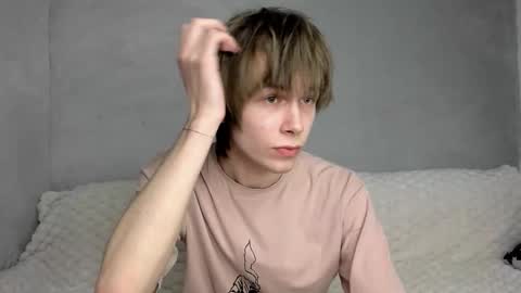 Snapshot of mr_makentoshi chatting on 21, 11, 2025 Makentoshi online show from 21, 11, 2025