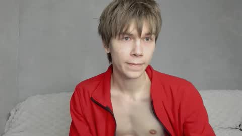 Snapshot of mr_makentoshi chatting on 21, 12, 2025 Makentoshi online show from 21, 12, 2025