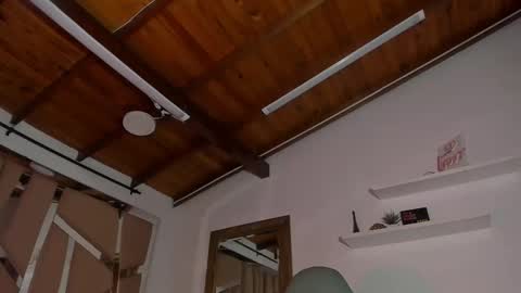 MIKEE online show from 2, 3, 2025