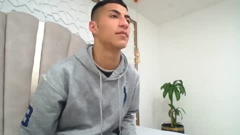 Mr Porn  online show from 17, 6, 2026