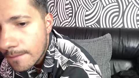 AARON online show from 25, 12, 2024