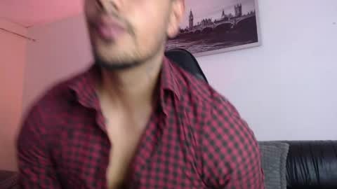 AARON online show from 30, 5, 2026