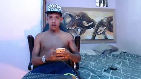 mr_stiven_ online show from 6, 3, 2025