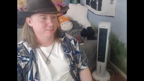 Snapshot of mr_strawberry chatting on 27, 3, 2026 mr_strawberry online show from 27, 3, 2026