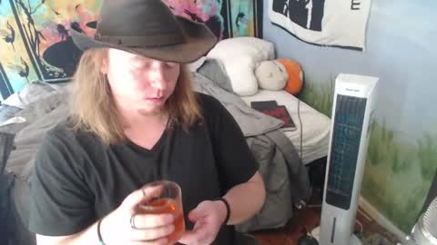 Snapshot of mr_strawberry chatting on 1, 6, 2026 mr_strawberry online show from 1, 6, 2026