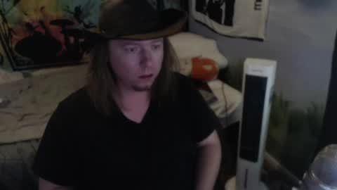 Snapshot of mr_strawberry chatting on 2, 6, 2026 mr_strawberry online show from 2, 6, 2026