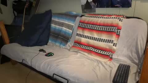 Snapshot of mr_valdor chatting on 20, 10, 2025 Valdor online show from 20, 10, 2025