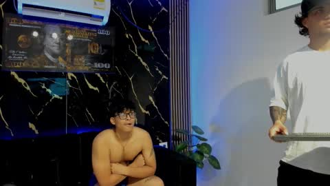 yisuz online show from 10, 3, 2026