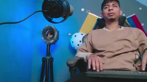 Alpha LATINO online show from 8, 7, 2026