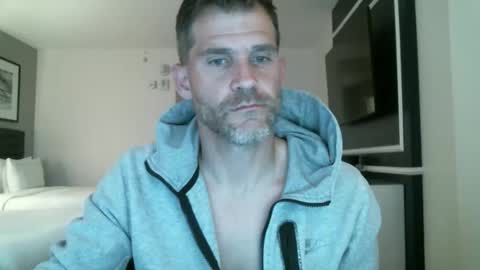 MrAsstastix online show from 18, 10, 2025